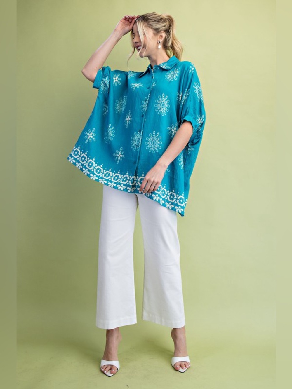 💚 3661. Teal Oversized Button-Down Blouse